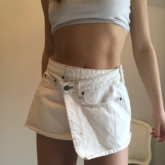 LF Dresses & Skirts - LF asymmetrical denim skirt